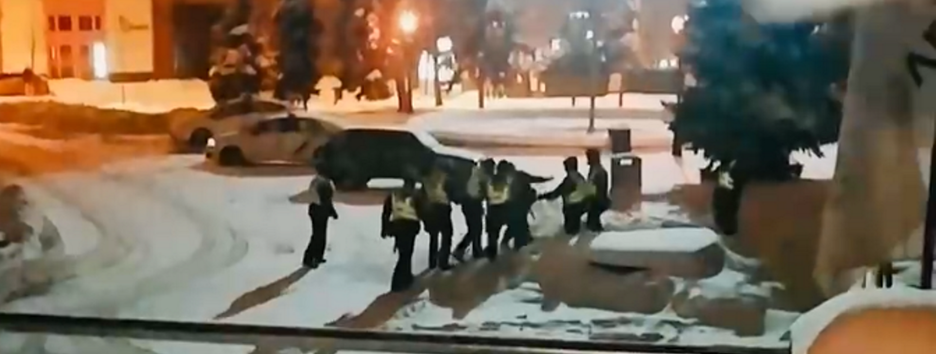 В центре Киева подрались бойцы Нацгвардии (видео)