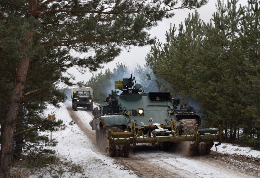 Война на Донбассе – 26 февраля боевики не пропустили гуманитарный груз - фото 1