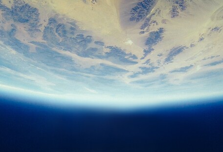Посмотреть на Землю из космоса: туристы впервые поднимутся на 30 тыс. км (фото)