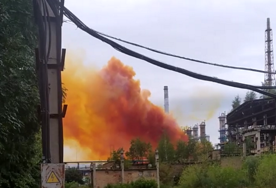 Авария на РовноАзот - произошел выброс нитрозных газов - видео - фото 1