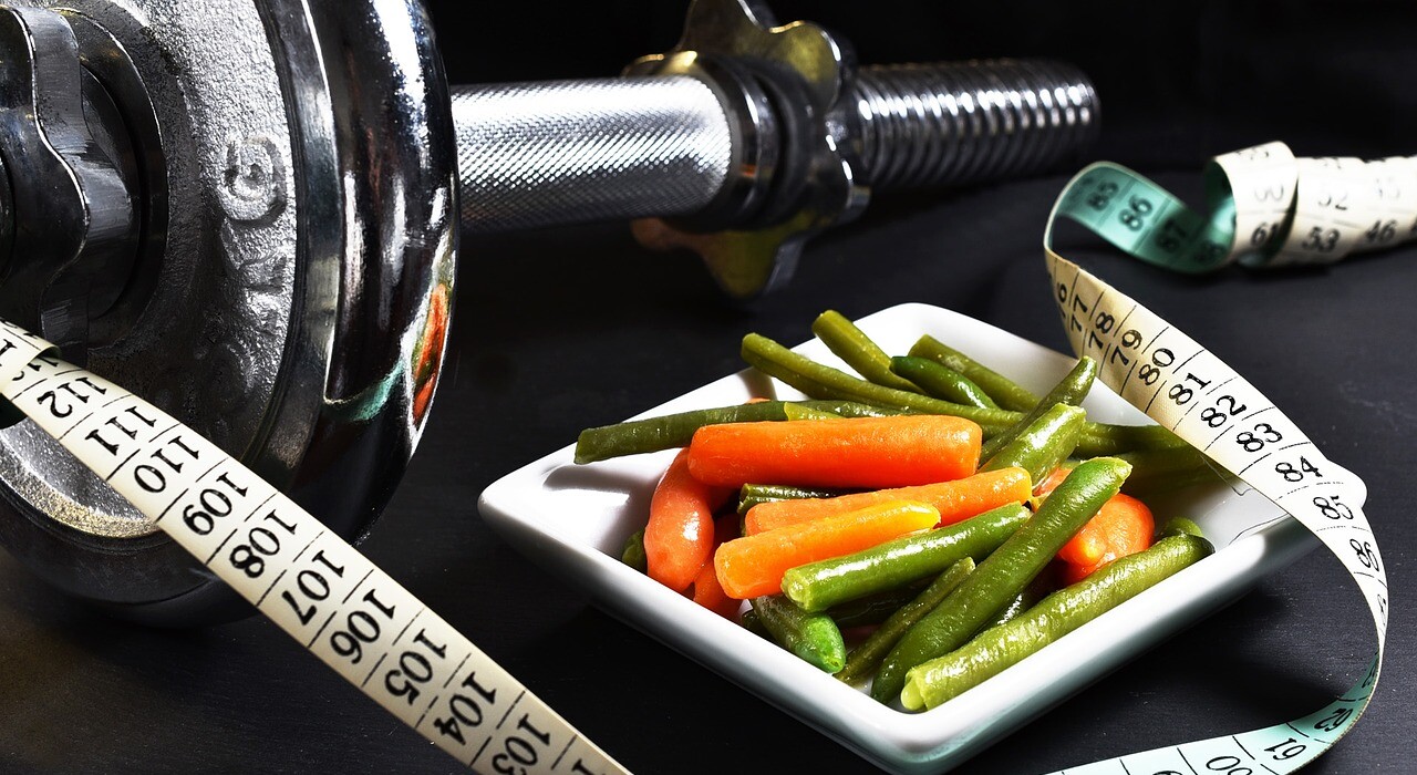 Похудеть на подсчете калорий: главные принципы и опасности 
