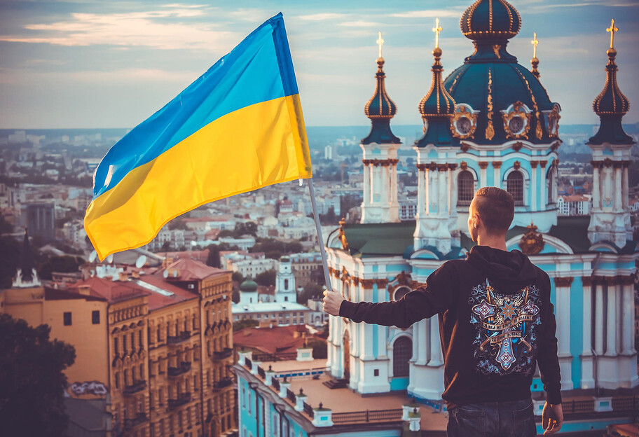 Как украинцы от 14 до 18 лет относятся к Украине - результат опроса - фото 1
