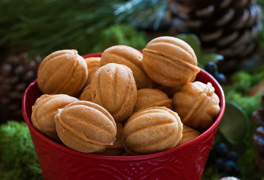 Печенье орешки со сгущенкой на Рождество - пошаговый рецепт с фото  - фото 1