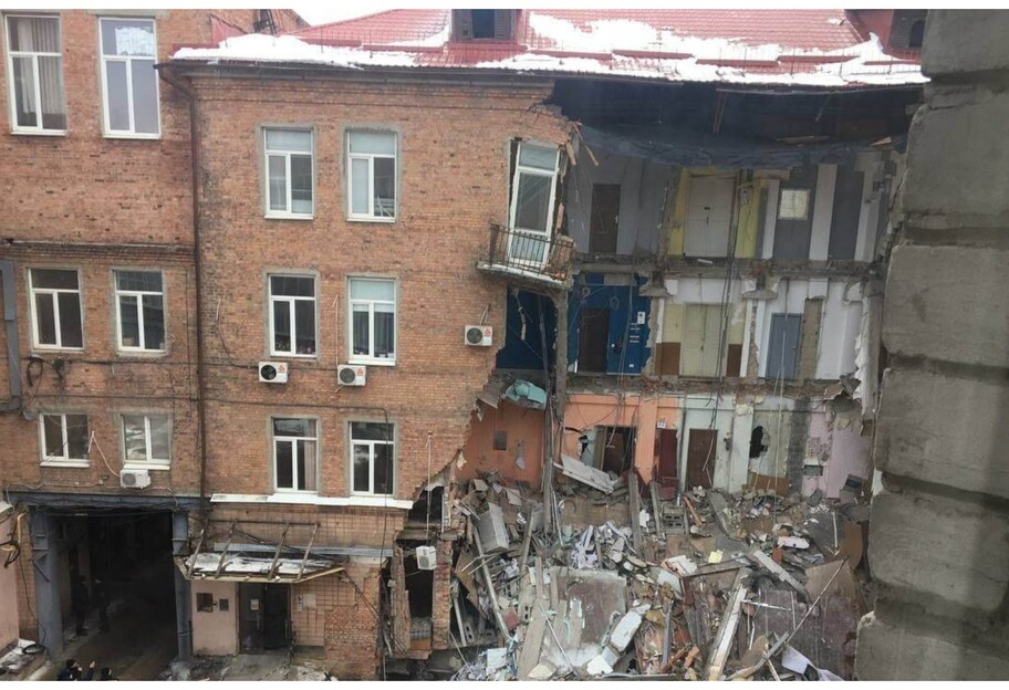 Обвал стены в Харькове на Гаранина - детали и причина инцидента - фото - фото 1