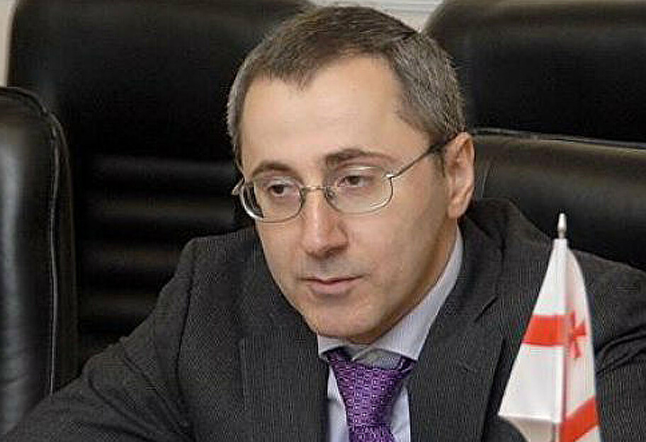 В Киеве избит помощник генпрокурора Зураб Адеишвили - подробности - фото 1