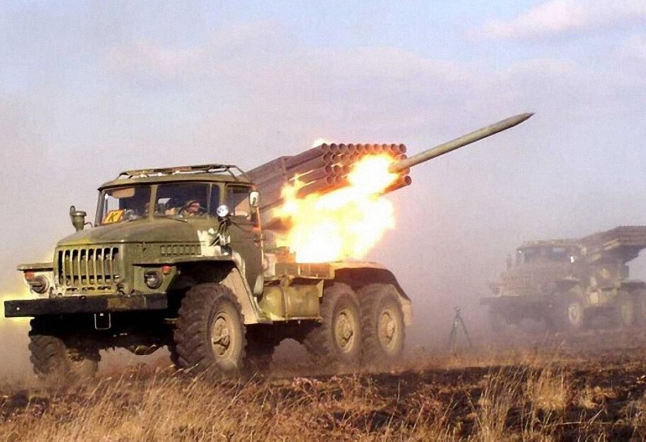 Война на Донбассе с Россией – зафиксировали почти 100 обстрелов, есть потери - фото 1