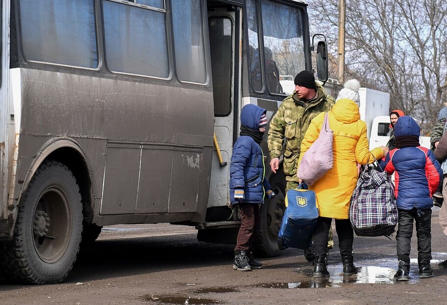 Гуманитарные коридоры 20 марта - эвакуация из Мариуполя и Киевской области  - фото 1
