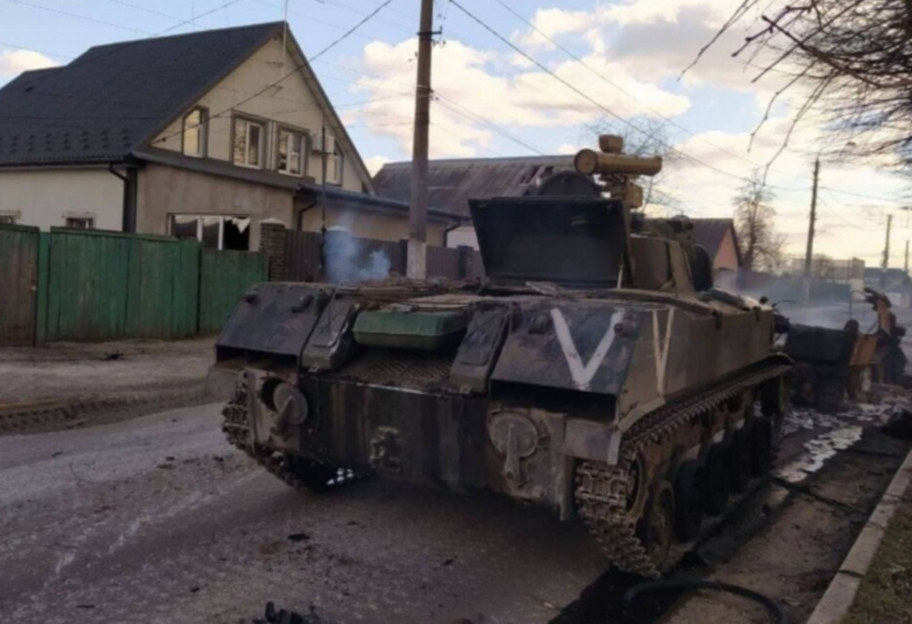Бої у Київській області - чоловік самостійно ліквідував 12 російських солдатів - фото 1