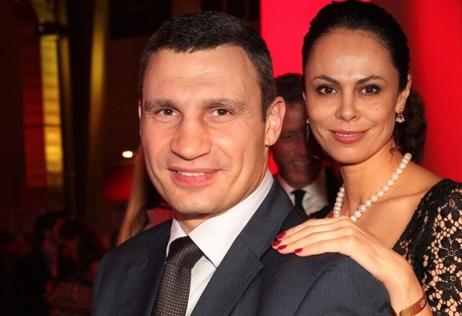 Жена Кличко прокомментировала развод - пара была в браке 25 лет - фото 1