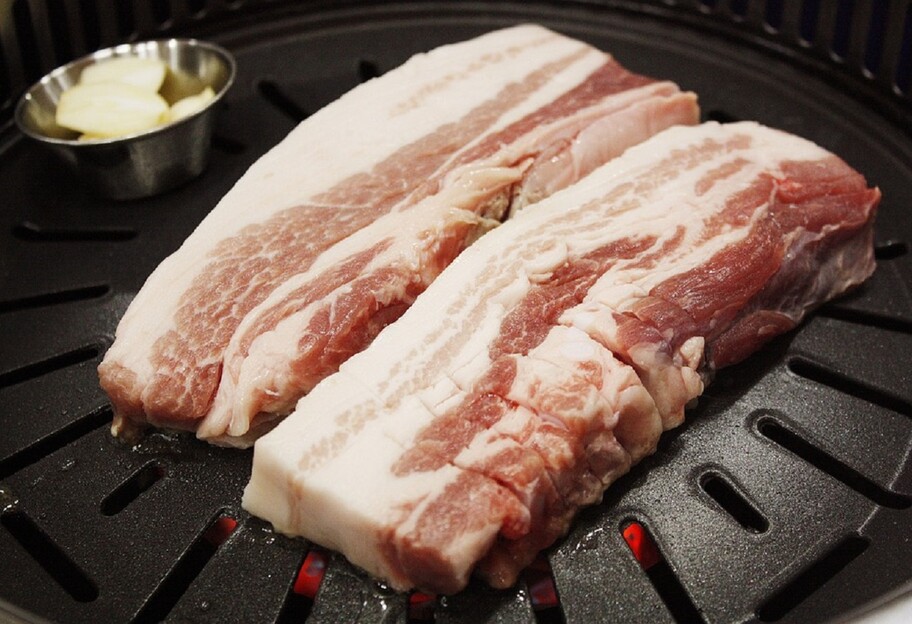Подорожание мяса в Украине 2022 - стало известно, сколько стоит свинина в ноябре - фото 1