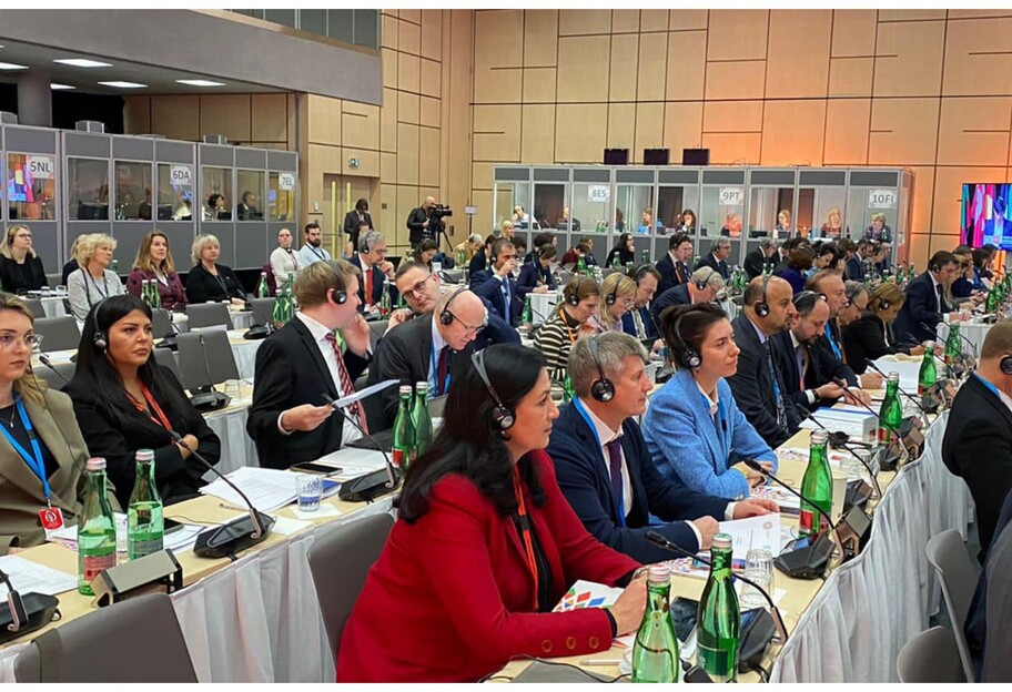 Конференция Cosac - в Праге приняли ряд решений по войне в Украине  - фото 1