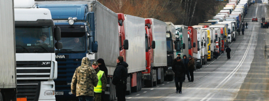 В Минвосстановлении рассказали о ситуации на границе и назвали количество грузовиков, пересекших КПП