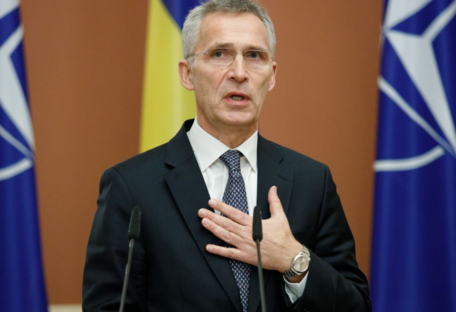 Генсек НАТО закликав НАТО і ЄС посилити допомогу Україні 