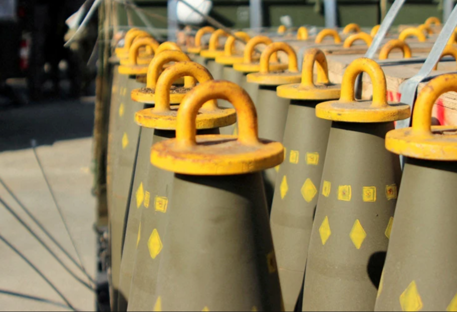 Військова допомога - у Конгресі США закликали терміново передати Україні касетні бомби - фото 1