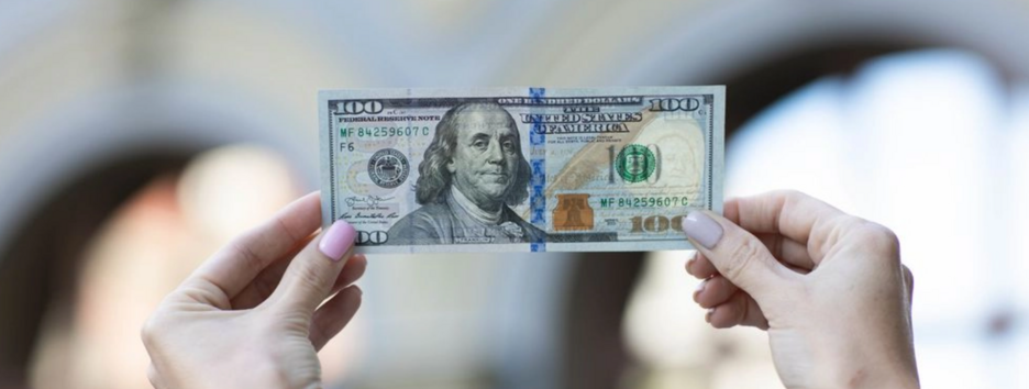 НБУ резко повысил курс доллара: сколько стоит валюта США 21 мая