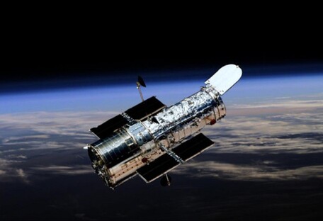 «Галактический квартет»: Hubble показал завораживающий кадр из созвездия Кита - фото