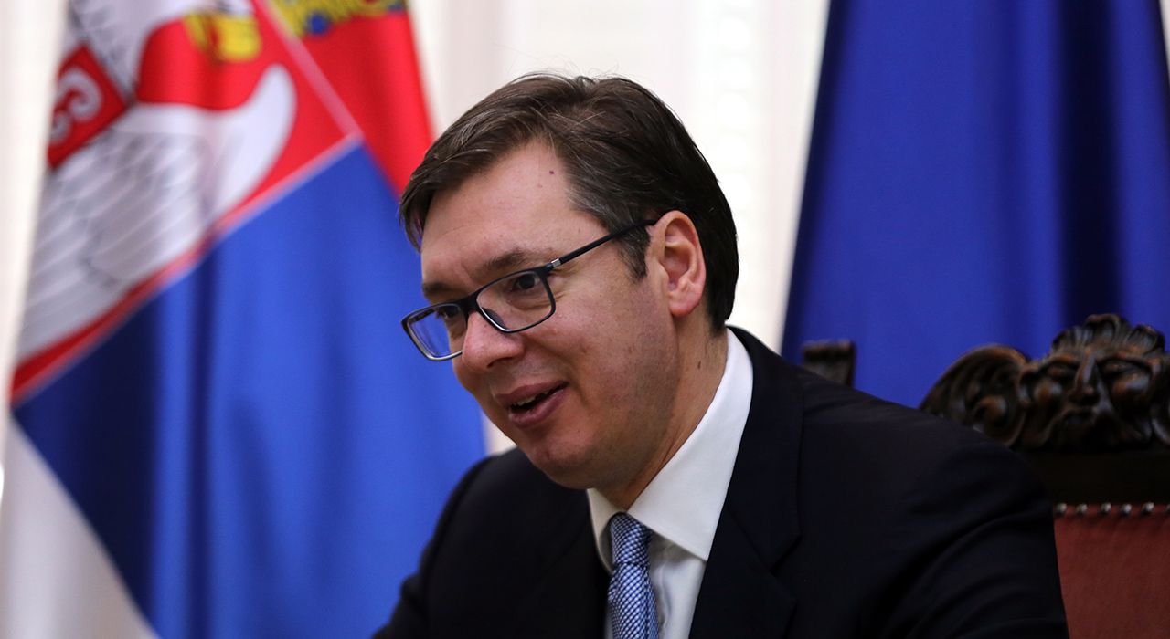 Премьер Вучич намерен победить на выборах президента Сербии