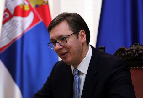 Премьер Вучич намерен победить на выборах президента Сербии