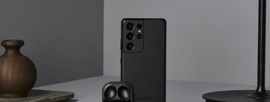 Серія смартфонів Galaxy, навушники і трекери: скільки коштують новинки Samsung - фото, видео