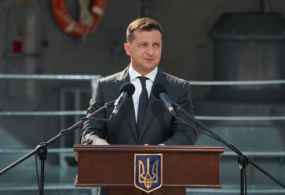 Сьогодні Зеленський святкує свій день народження: як і де зустрів 43-річчя президент України - фото - фото 1