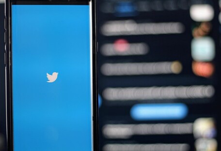 Боротьба з фейковою інформацією: нова програма компанії Twitter