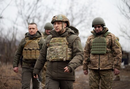 Загострення на Донбасі: Зеленський раптово прибув на фронт (фото)