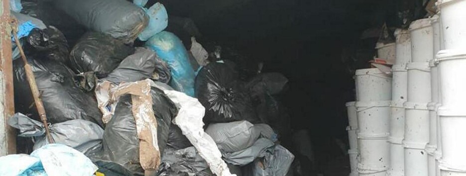 Несанкционированные свалки: в двух областях обнаружили тонны опасных отходов (фото, видео)