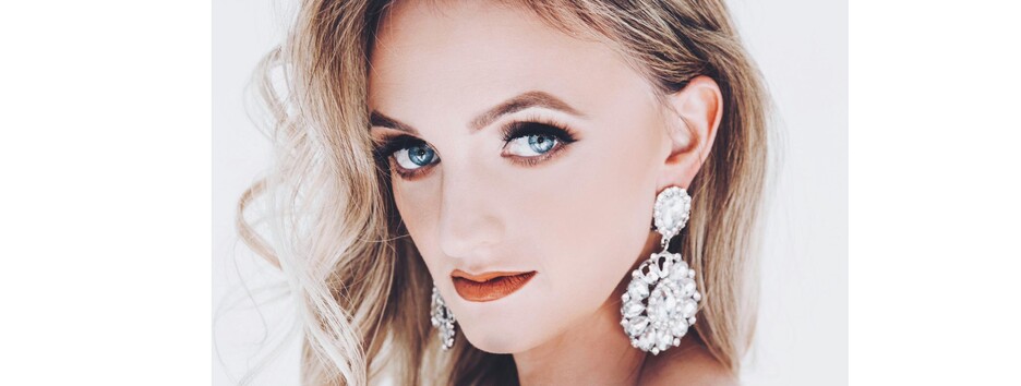 Молода мама перемогла рак і стала королевою краси (фото)