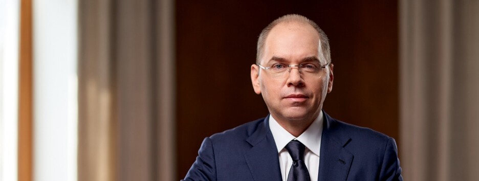 Степанов публічно зробив щеплення від COVID-19 (відео) 