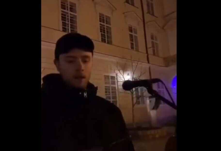У Львові скандал через російські пісні закінчився бійкою - відео   - фото 1