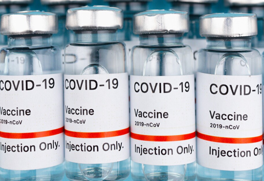 Вакцина от коронавируса - в Европе прекратили прививки вакциной AstraZeneca - фото 1