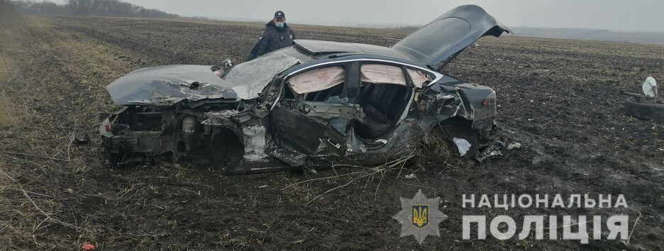 Под Харьковом столкнулись Tesla и Nissan: шесть пострадавших (фото)