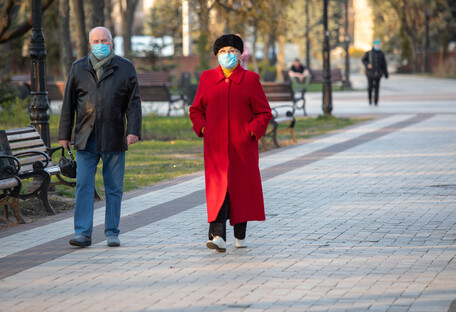 У МВС повідомили, чи будуть штрафувати за відсутність маски на вулиці