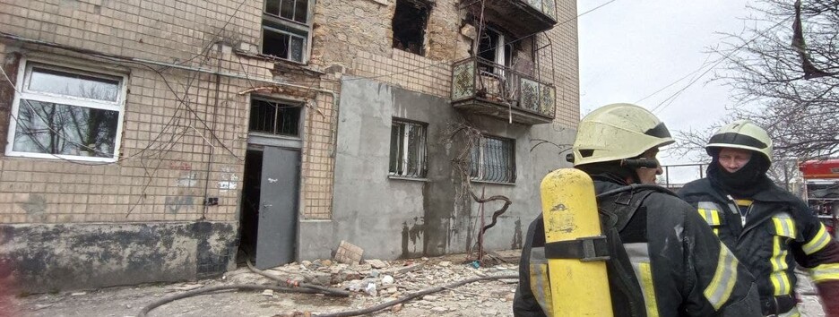 У житловому будинку Одеси прогримів вибух, є постраждалі (фото)