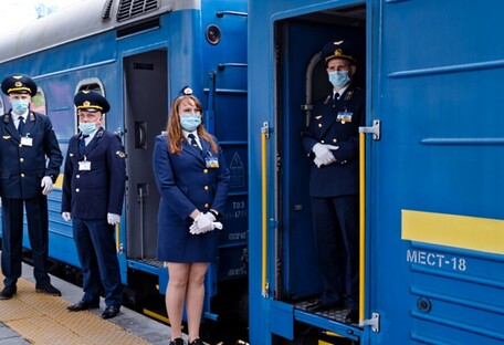 В “Укрзализныце” придумали, как наказывать пассажиров без масок
