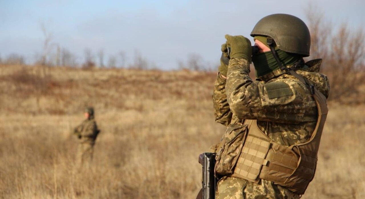 в Донецкой российские оккупанты ранили украинского военного фото