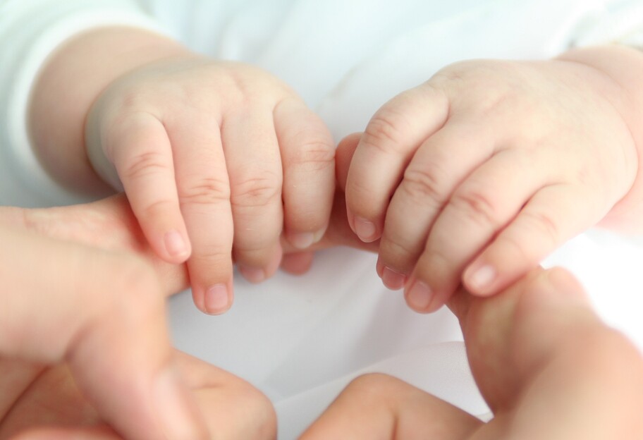 Трагедія у Кривому Розі - 11 квітня мати випадково задушила власне немовля - фото 1