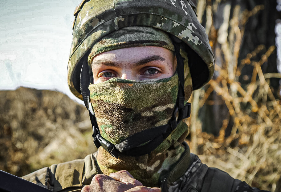 Війна на Донбасі - Арестович відповів, чи можливий наступ з боку України - відео - фото 1