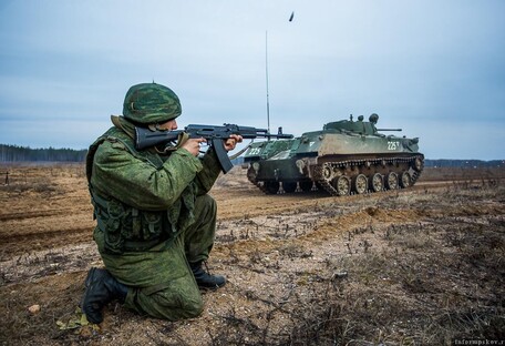 Дії РФ говорять про готовність атакувати Україну вже через кілька тижнів - МЗС