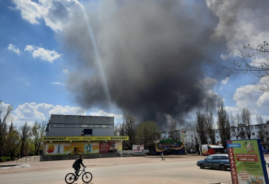 Пожар в Рубежном - в Луганской области горел бензовоз – фото, видео - фото 1