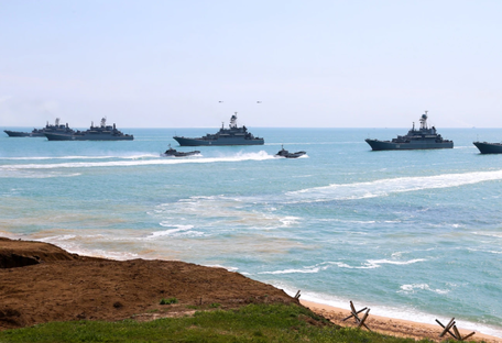 Росія закриває три райони Чорного моря біля Криму для іноземних суден