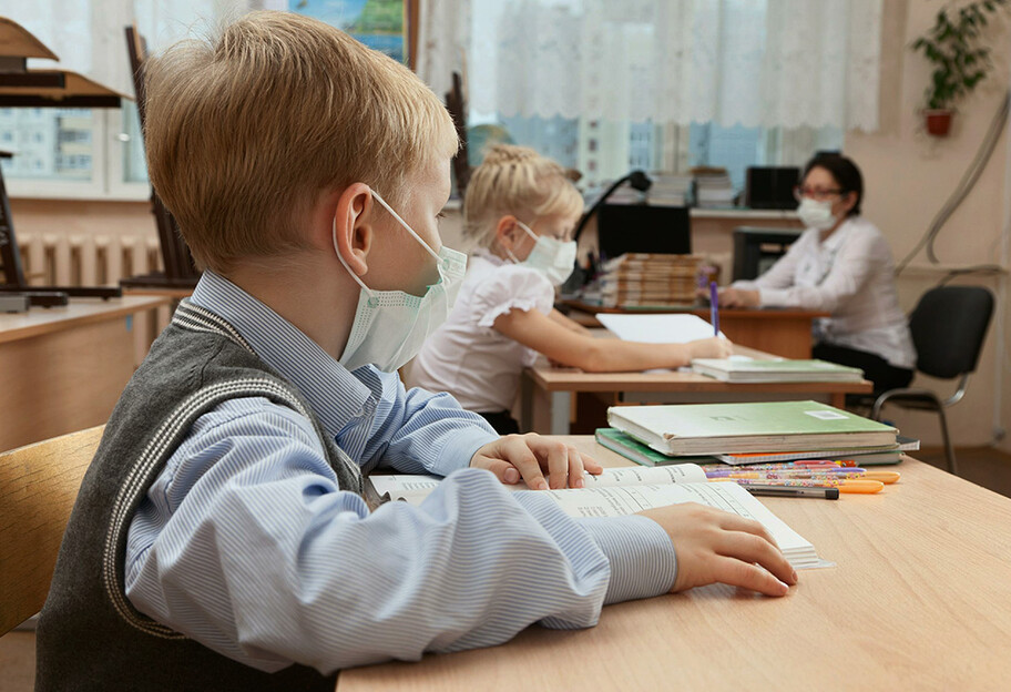Навчальний рік 2021 - як працюватимуть школи в Києві влітку, у КМДА розповіли деталі - фото 1