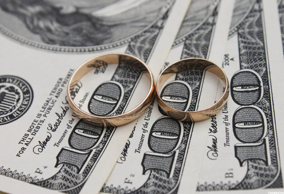 Фіктивні шлюби з іноземцями - в Києві шахраї одружували українок за гроші - фото 1