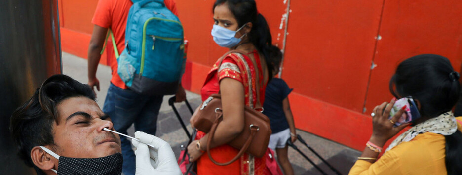 Украине угрожает индийский штамм коронавируса, вызвавший самую высокую в мире заболеваемость