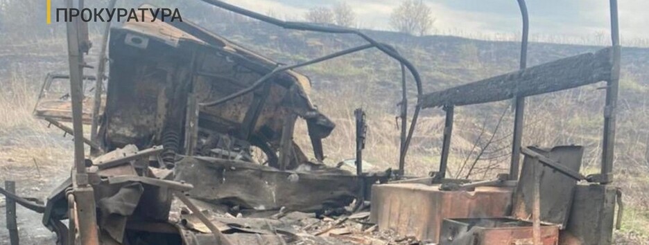 Підрив авто ЗСУ на Донбасі: оприлюднені фото