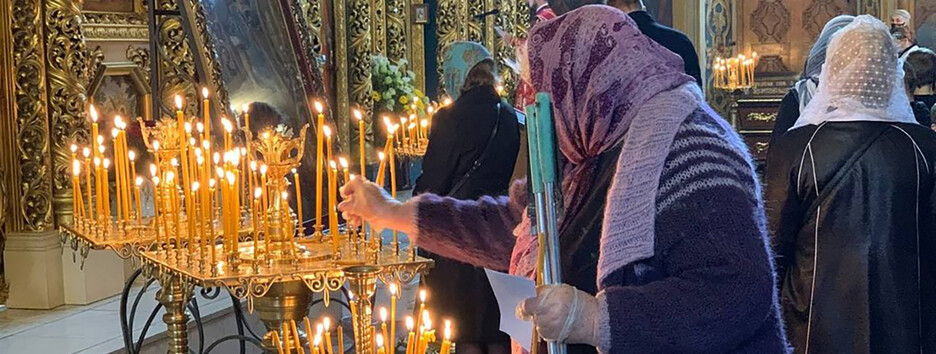 В Киев из Иерусалима привезли Благодатный огонь (фото)