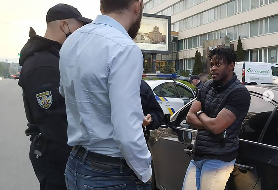 В Киеве поймали футболиста-иностранца, который сел нетрезвым за руль - видео - фото 1