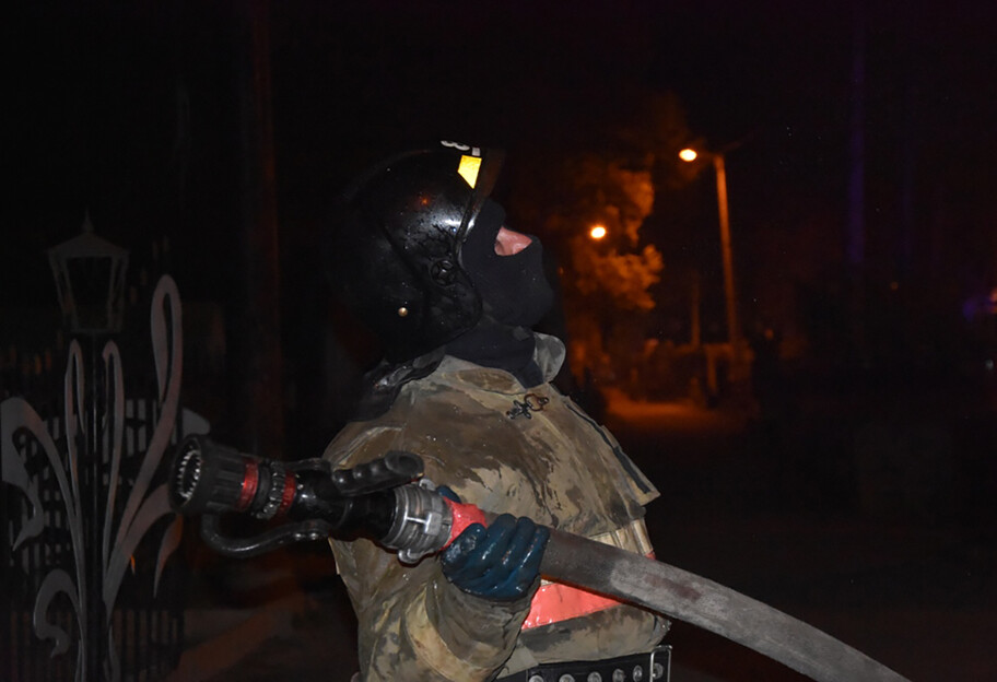 Пожежа в Одесі -  від вогню на території кладовища загинула безпритульна - фото - фото 1