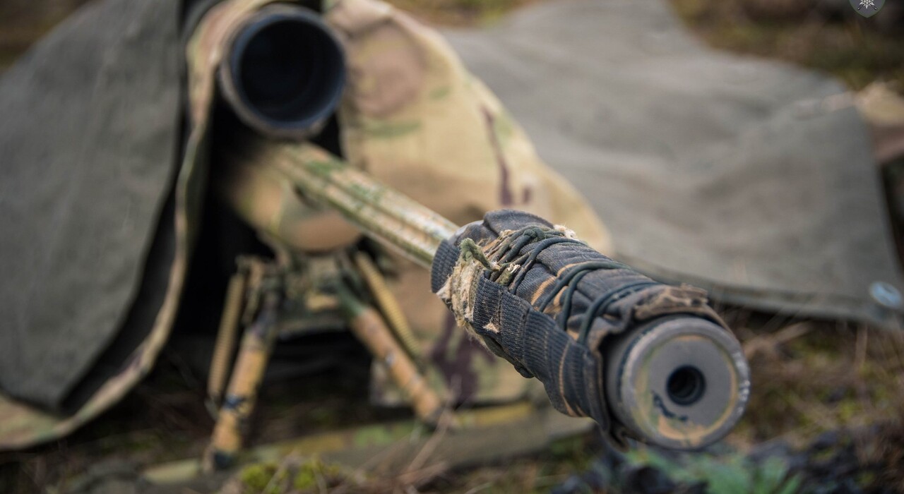 Ракетні «дуелі» і снайперська полювання: особливості травневої війни на Донбасі