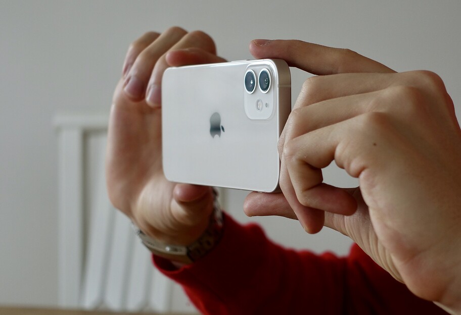 Apple iPhone 12 - де купити новий Айфон - фото 1